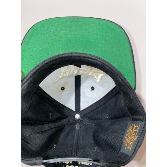 The Classic's Yupoong New York Snapback Hat Adjustable Black - Picture 5 of 6